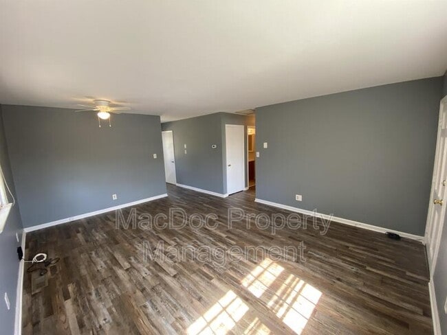 Foto del edificio - 155 Longstreet Ave