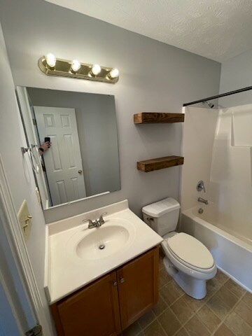 Foto del edificio - 149 River Birch Ln