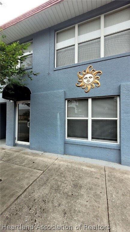 Building Photo - 241 S Commerce Ave