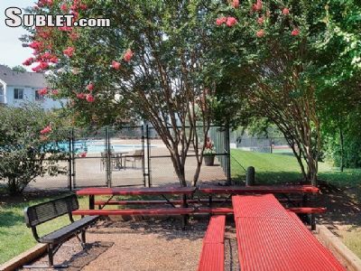 Foto del edificio - 1721 Gosnell Rd