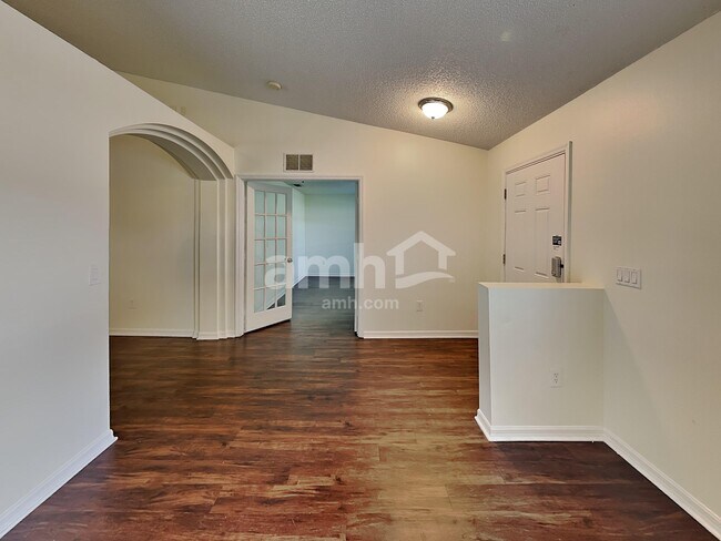 Foto del edificio - 1234 SW Alesio Ln