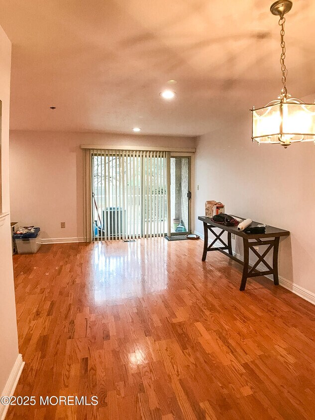 Foto del edificio - 404 N Lafayette Rd