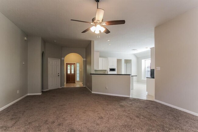 Building Photo - 6319 Upper Lake Dr