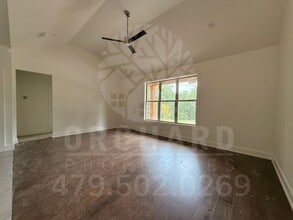 Building Photo - 11 Shetland Cir