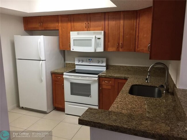 Foto del edificio - 5550 NW 44th St