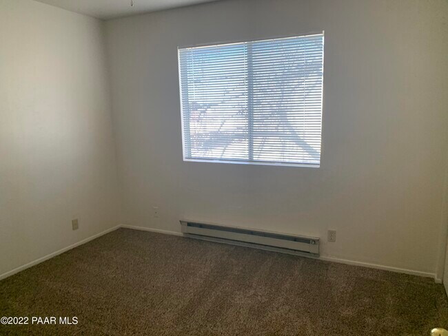 Building Photo - 3156 N Tani Rd