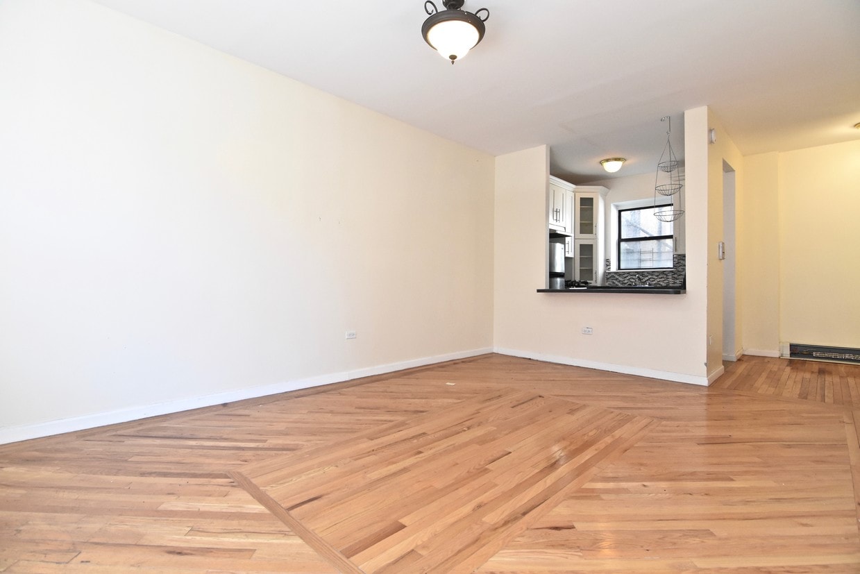 Primary Photo - 707 St Nicholas Ave