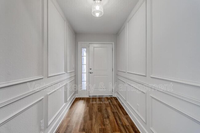 Foto del edificio - 9888 Olivia St