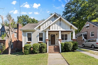 Building Photo - 2119 Wilmore Dr