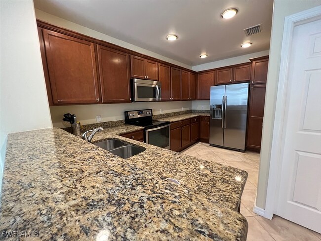 Foto del edificio - 28482 Villagewalk Blvd