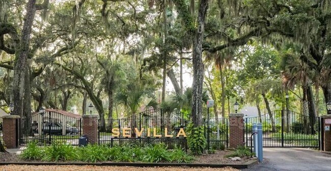 Foto del edificio - 1810 Sevilla Blvd W