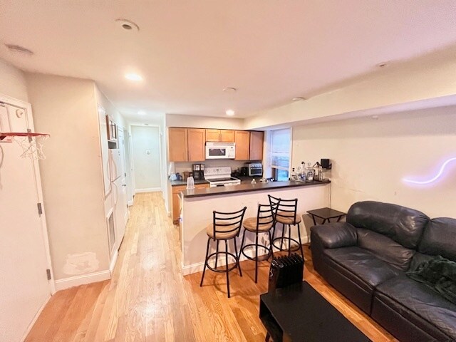 Foto del edificio - 108 Hammond St