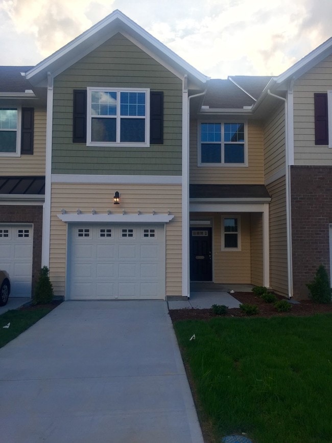 Mulberry Park Townhome House for Rent in Raleigh, NC