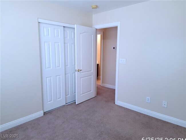 Foto del edificio - 1089 Elation Ln