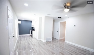 Building Photo - 5427 Little Creek Dr