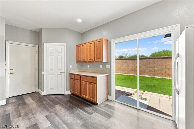 Foto del edificio - 9466 Marshall Creek St
