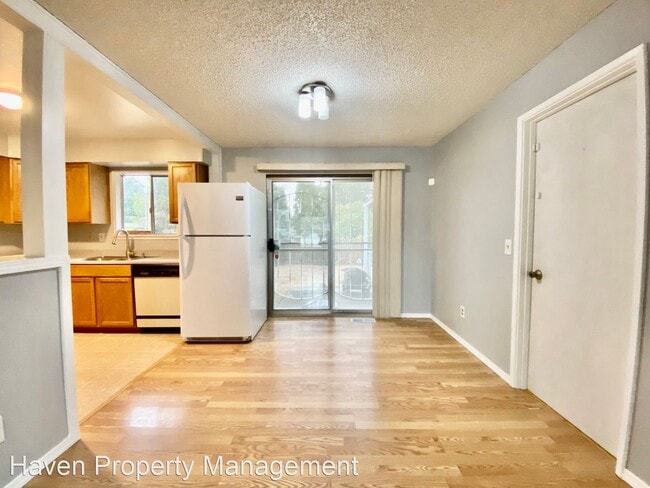 Building Photo - 3 br, 1.5 bath House - 1501 29th St SE