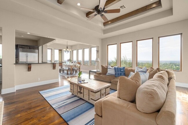Foto del edificio - 9104 Atwater Cove