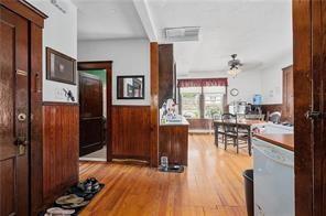 Building Photo - 26 Blakeley St