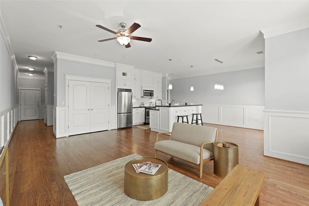 Foto principal - 2802 Morrison St