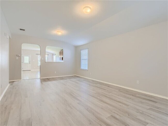 Foto del edificio - Wonderful 3 BR/2 Bath 1-Story in Fabulous Wildhorse Subdivision Ready for Move-In