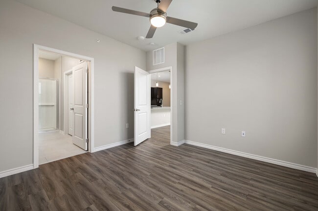 Building Photo - The Terrace at Highland Hills