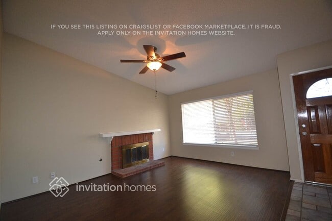 Building Photo - 13224 Larkhaven Dr