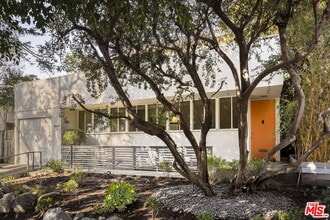 Building Photo - 1607 Angelus Ave