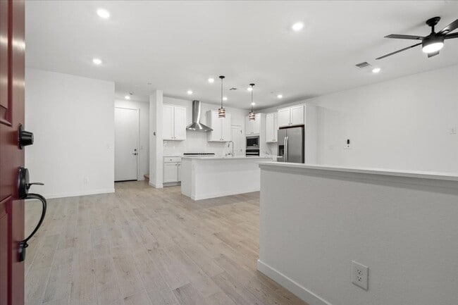 Building Photo - Brand New Luxury Modern 3 Bedroom Home in Summerlin