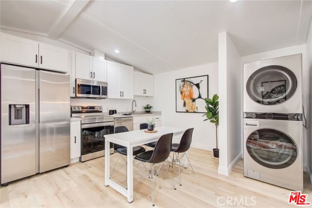 Foto principal - 1856 W 14th St