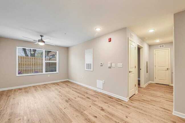 Foto del edificio - Hawkins Pointe