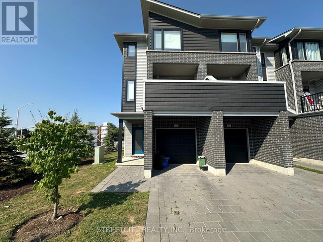 Building Photo - 177-177 Edgevalley Rd