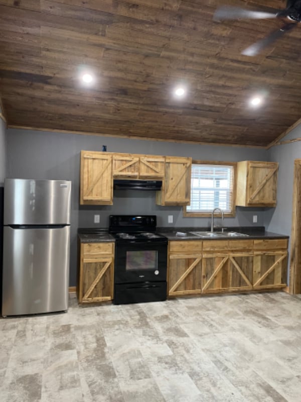 Building Photo - 307 Hunter St