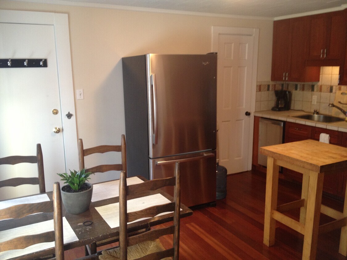 Foto principal - 5 Cedar St