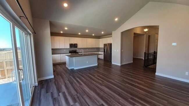 Building Photo - 10523 Summer Rdg Dr