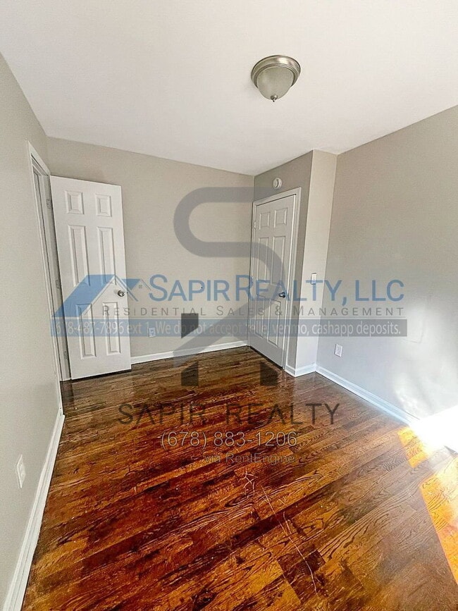Building Photo - 2734 Browntown Rd NW