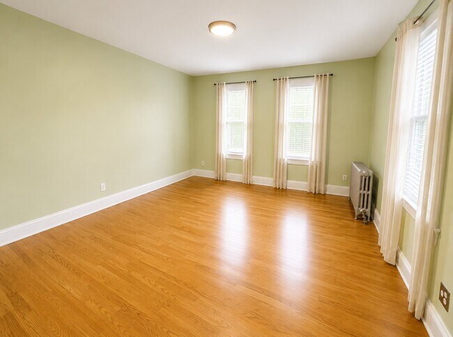 Foto del edificio - 630 E 222nd St