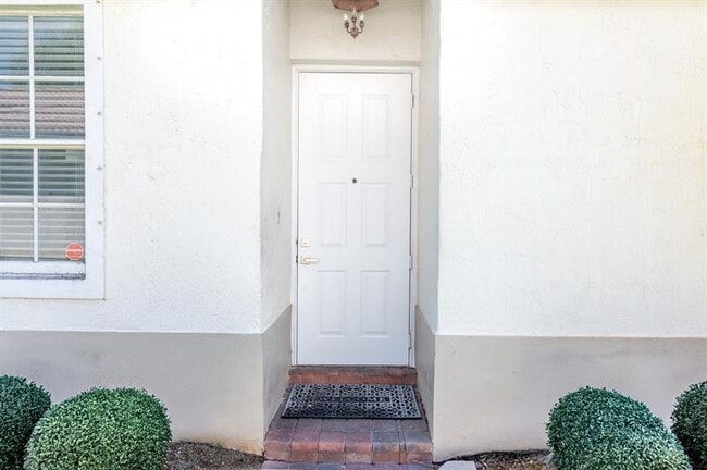 Building Photo - 18650 SW 28th Ct