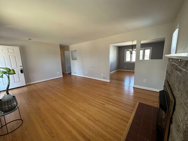 Foto del edificio - 5118 Avoca Ave