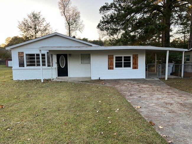 Building Photo - 119 Fairlane Dr