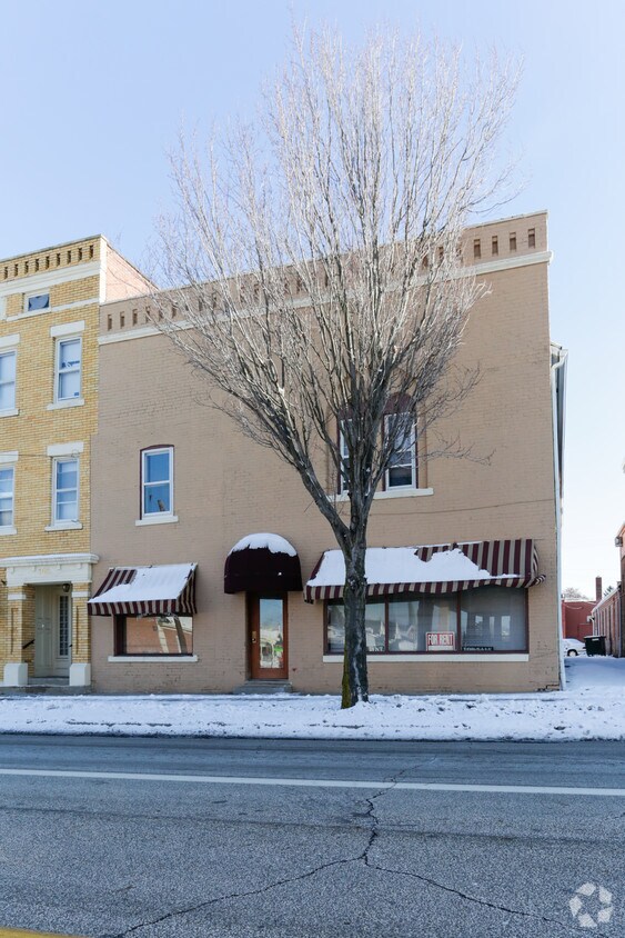 Foto del edificio - 128 N Chestnut St