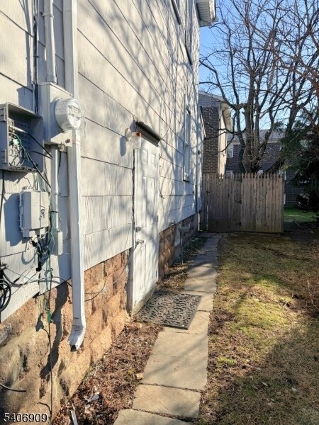 Foto del edificio - 1759 Whittier St