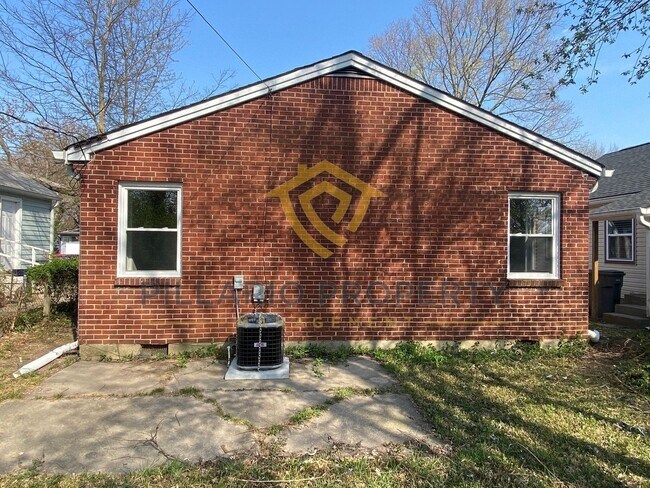 Foto del edificio - Cute and Cozy, 2 Bedroom/1 Bathroom, All B...