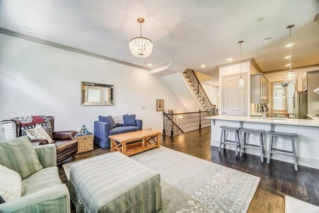Foto del edificio - 1256 Virginia Ct
