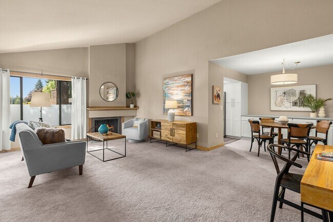 Building Photo - 2Bd/2Ba Kirkland Condo