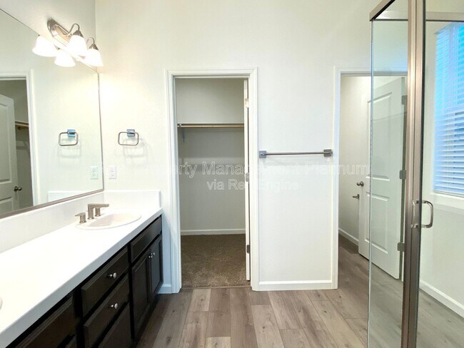 Foto del edificio - 4137 Beverly Ave