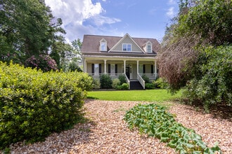 Building Photo - 202 Lagoon Dr