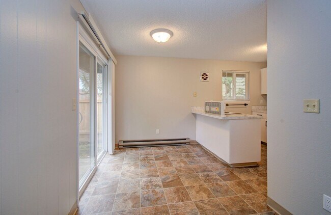 Foto del edificio - Elias / Boyd 701-03