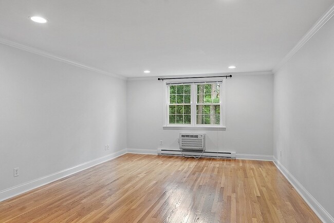 Building Photo - 14 Wampus Ave