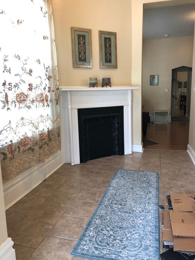 Foto del edificio - 7220 Meade St